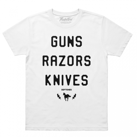 Camiseta Deftones 8 Guns Razors Knives - OFFWHITE - GG